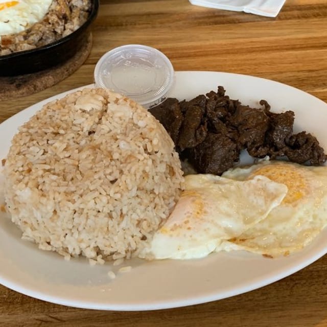 Tapsilog.